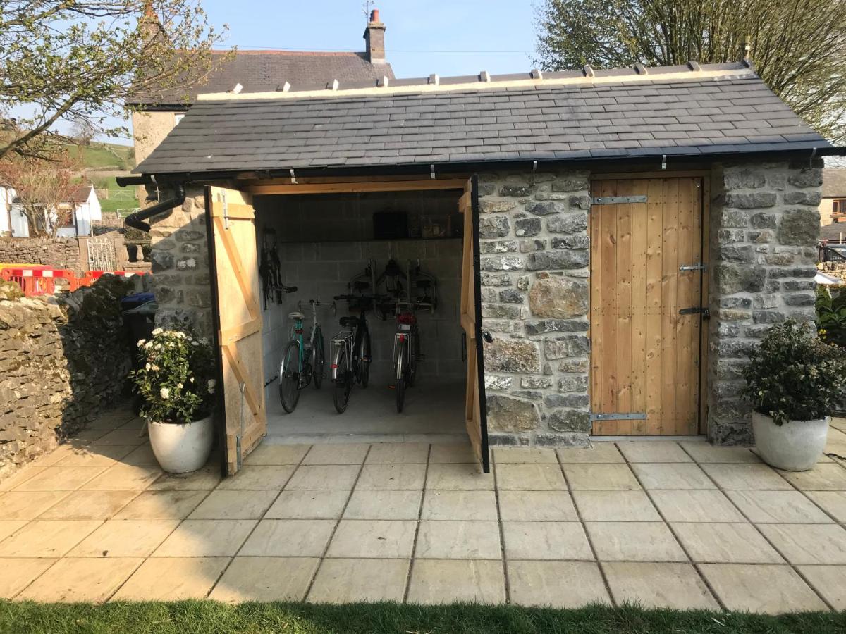 Swallow Barn Chelmorton Exterior photo